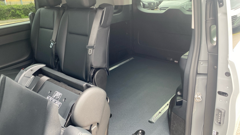 Mercedes-Benz Vito L2 Diesel Rwd 119CDI Select Crew Van 9G-Tronic